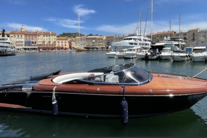 RIVA – 33 AQUARIVA à vendre