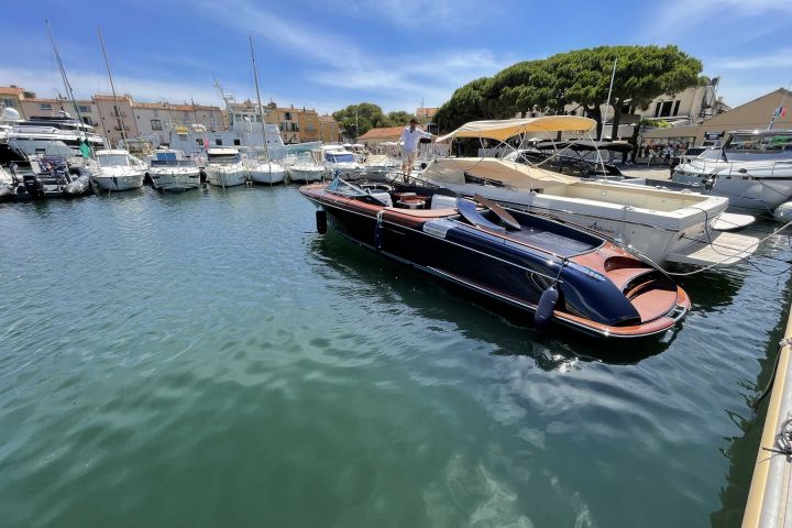 RIVA – 33 AQUARIVA à vendre